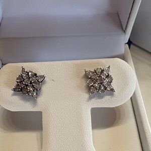 Elegant Sterling Silver Diamond Stud Earrings